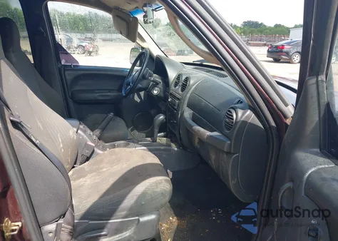 2004 Jeep Liberty Sport from USA, damaged, VIN 1J4GL48K94W135994